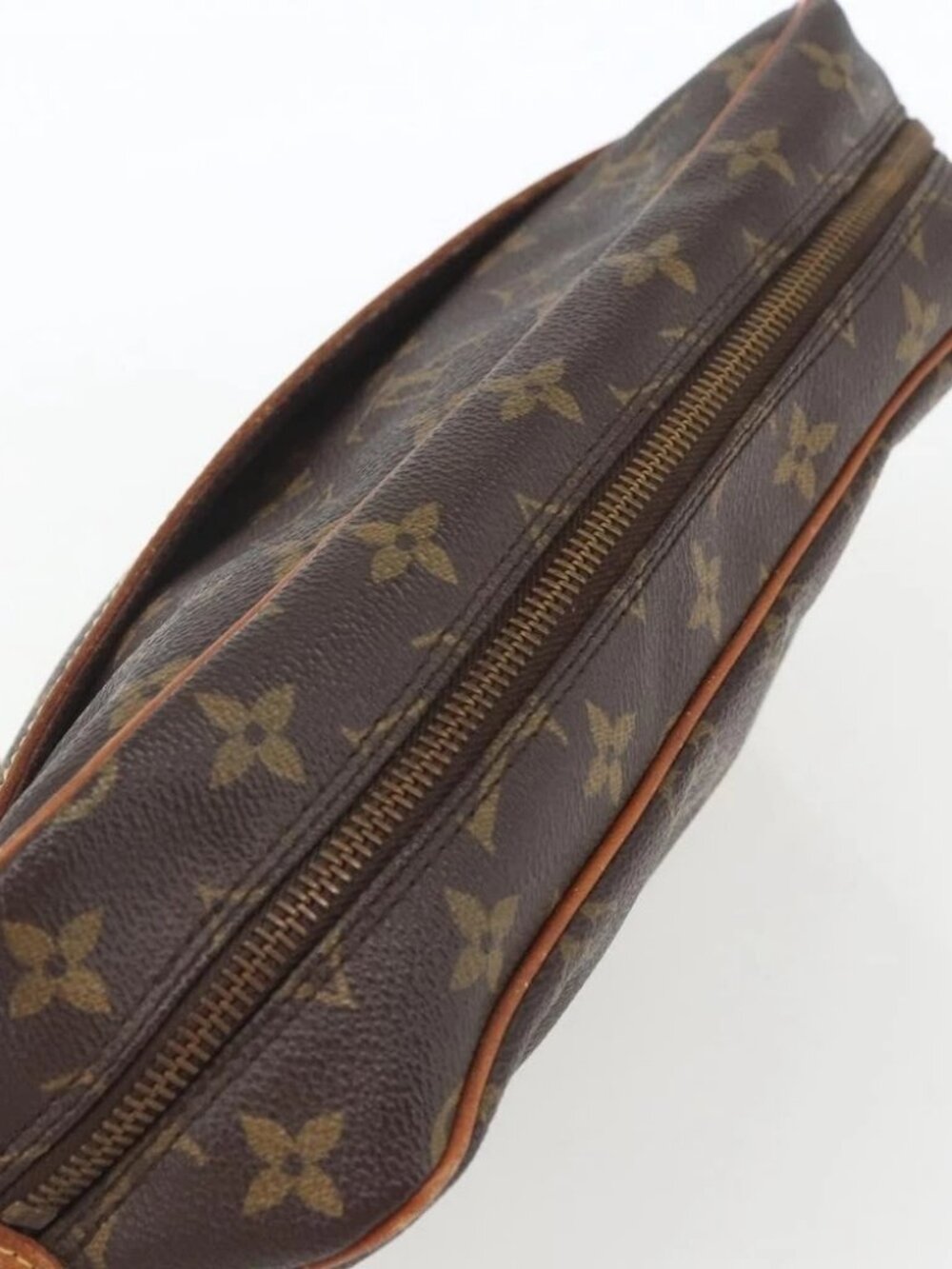 LOUIS VUITTON Monogram Compiegne 28 Clutch Bag M51845 LV Auth - Picture 6 of 15